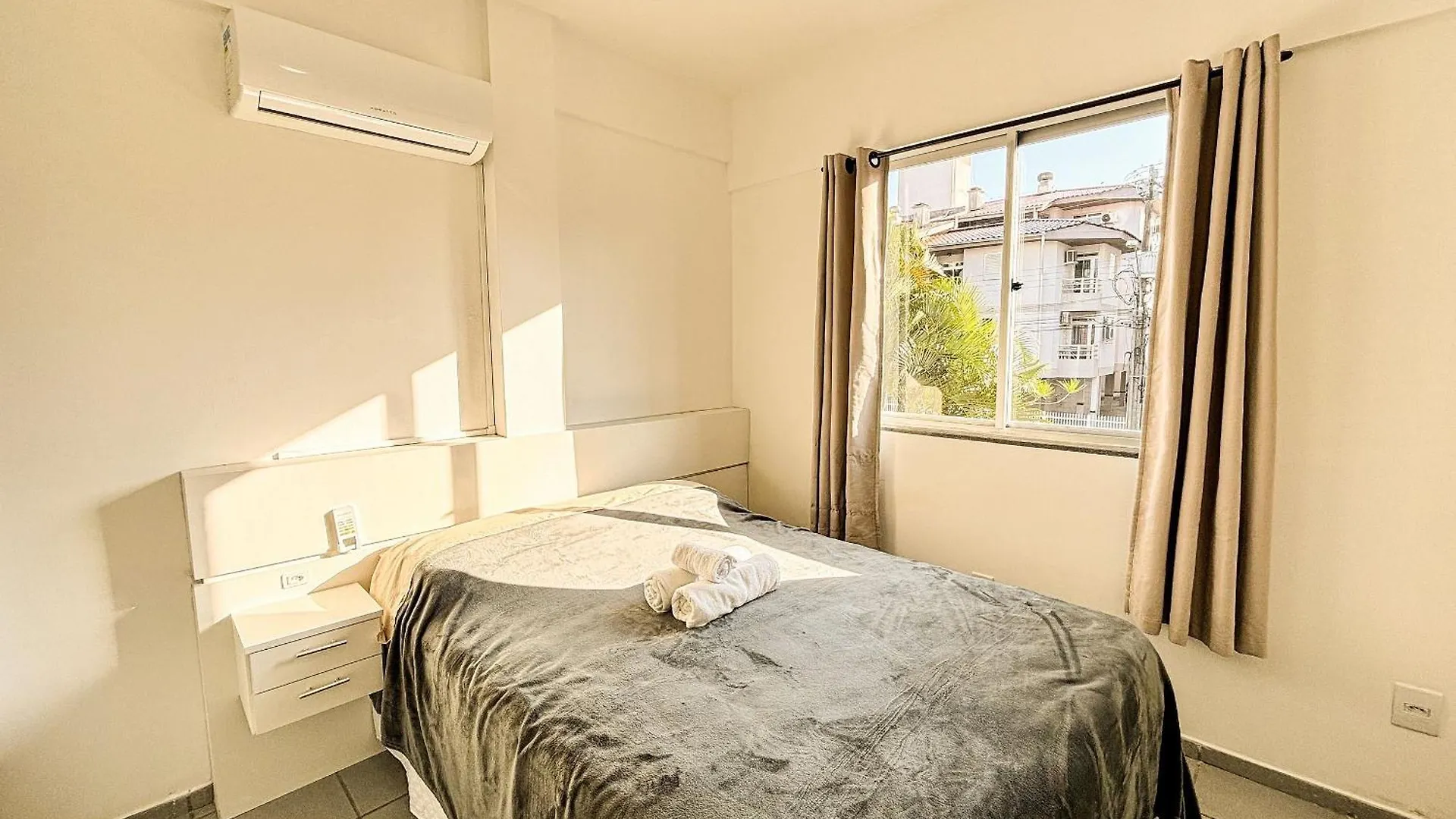 Lindo Apto A 200M Da Praia De Canasvieiras Apartment Florianopolis Brazil